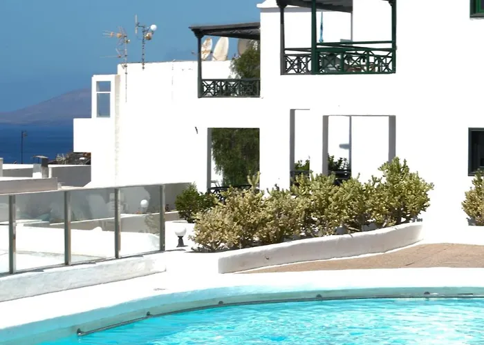 Rias Altas Apartment *